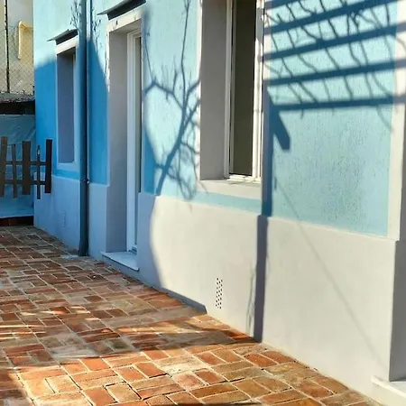 Casazzurra, Su Giardino, Cucina, E Park Adiacente 아파트